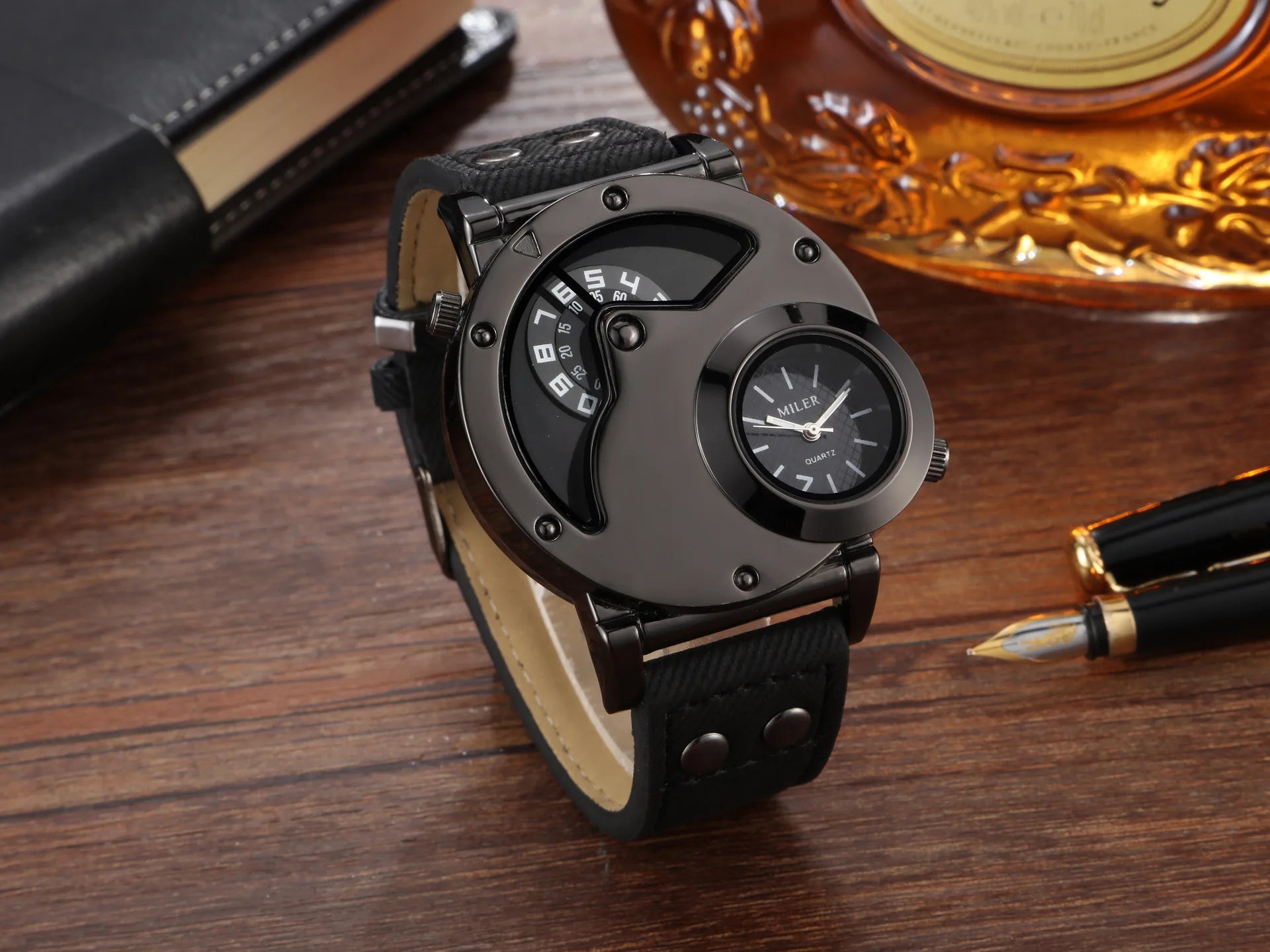 Luxury Men's Quartz Watch